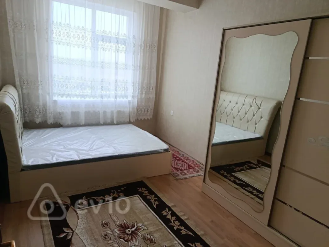 Kirayə verilir 2 otaqlı yeni tikili 50 m²