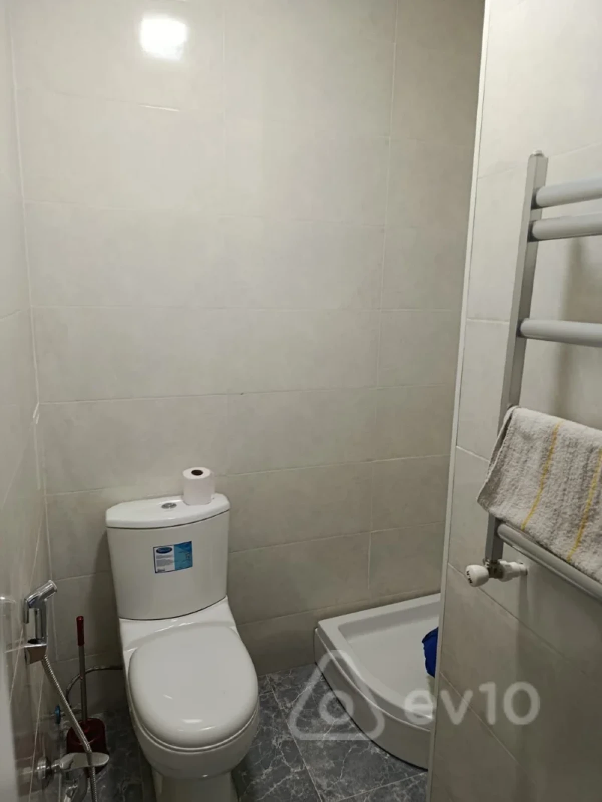 Kirayə verilir 2 otaqlı yeni tikili 50 m²