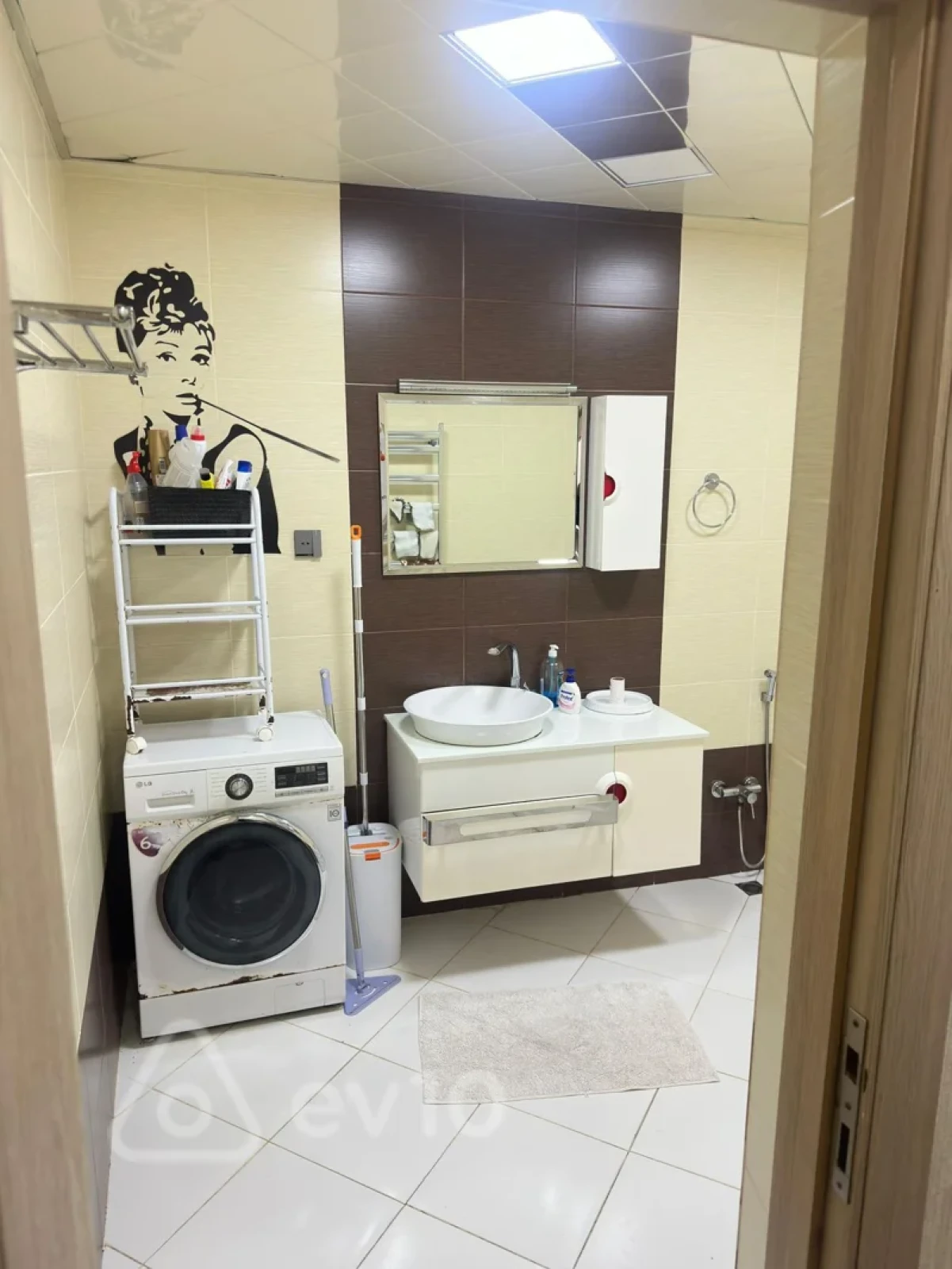 Kirayə verilir 2 otaqlı yeni tikili 60 m²