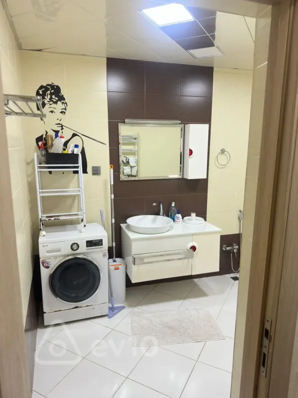 Kirayə verilir 2 otaqlı yeni tikili 60 m²