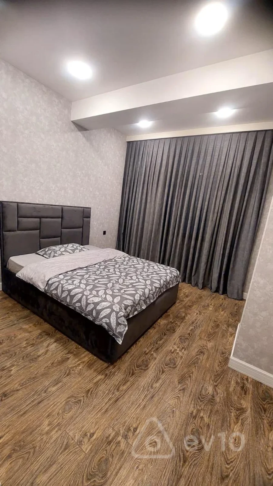 Kirayə verilir 3 otaqlı yeni tikili 100 m²