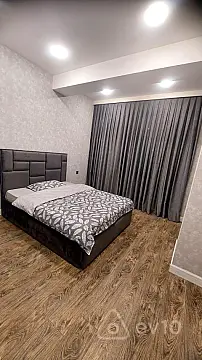 Kirayə verilir 3 otaqlı yeni tikili 100 m²