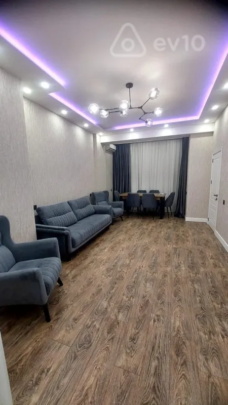 Kirayə verilir 3 otaqlı yeni tikili 100 m²