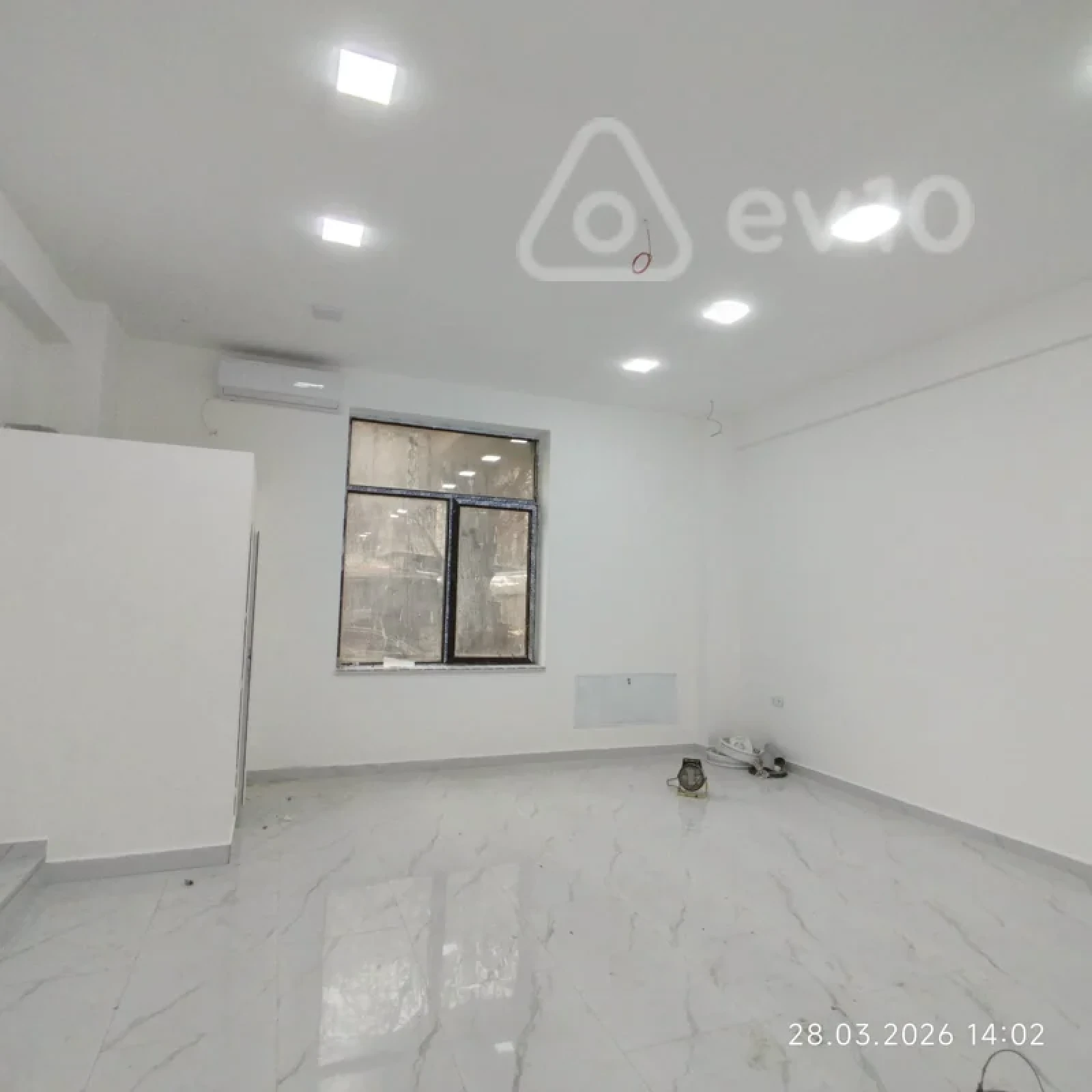 Kirayə verilir mənzil 145 m²