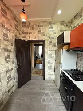 Kirayə verilir 3 otaqlı köhnə tikili 72 m²