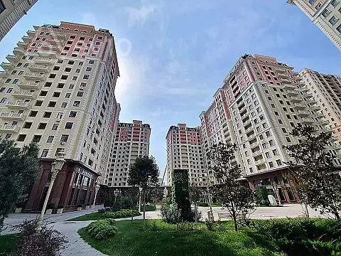 Kirayə verilir 3 otaqlı yeni tikili 160 m² — Bakı, Yasamal 3 otaq 160.00 m²