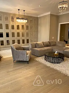 Kirayə verilir 3 otaqlı yeni tikili 160 m²