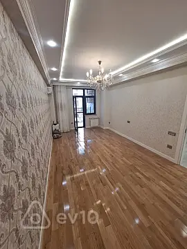 Kirayə verilir 2 otaqlı yeni tikili 90 m²