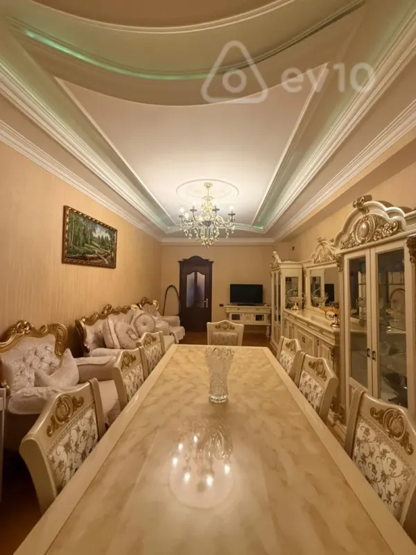 Satılır 3 otaqlı yeni tikili 118 m²