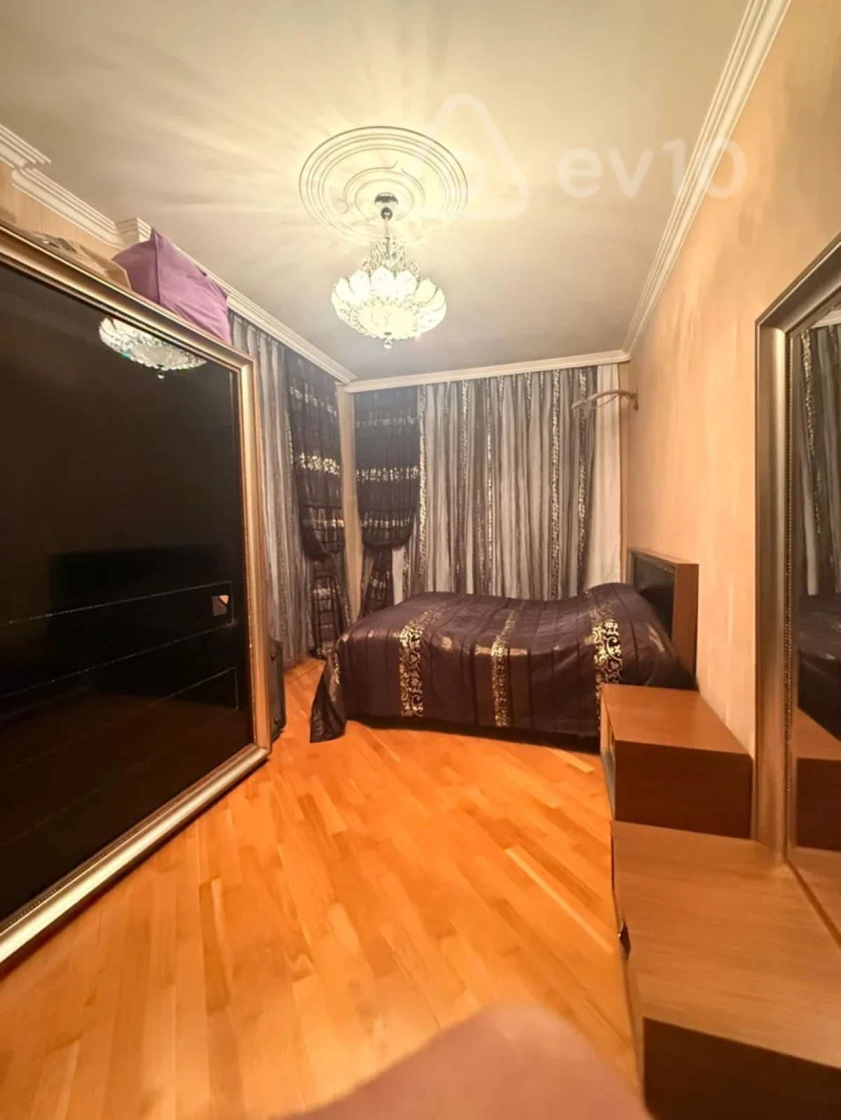 Satılır 3 otaqlı yeni tikili 118 m²