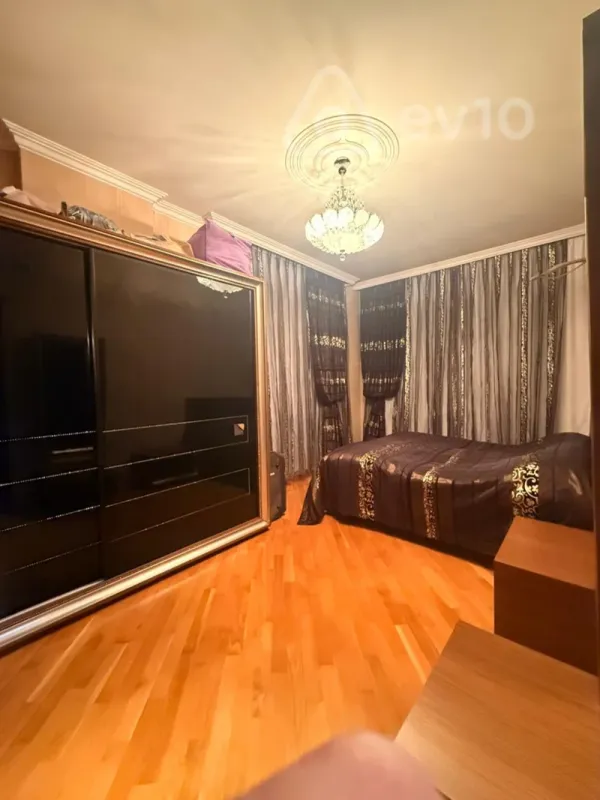 Satılır 3 otaqlı yeni tikili 118 m²