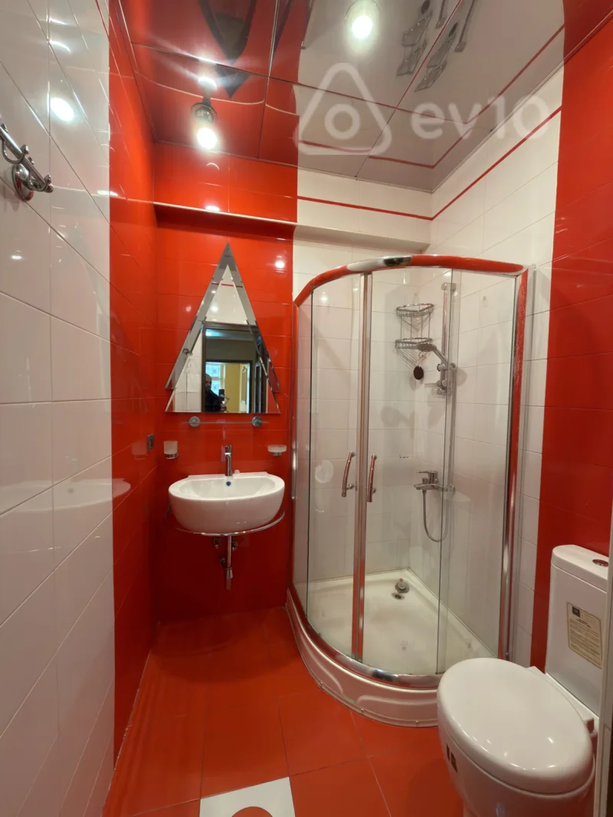 Satılır 3 otaqlı yeni tikili 260 m²