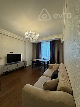 Kirayə verilir 2 otaqlı yeni tikili 65 m²