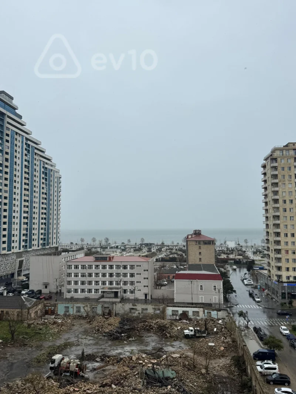 Kirayə verilir 2 otaqlı yeni tikili 65 m²