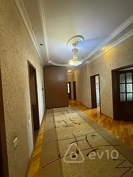 Kirayə verilir 3 otaqlı yeni tikili 110 m²