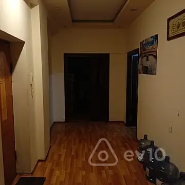 Satılır 3 otaqlı yeni tikili 127 m²