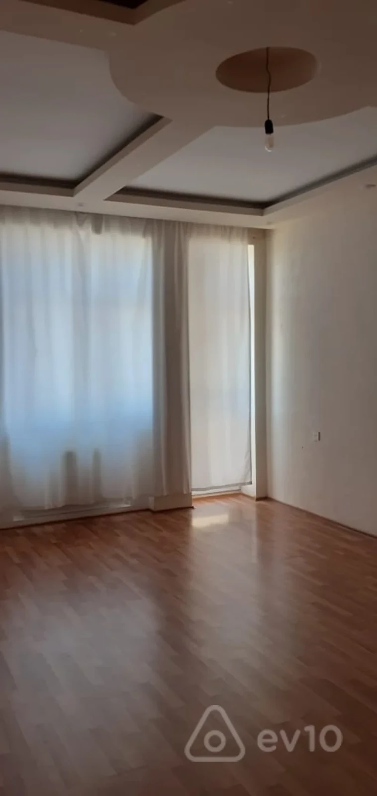 Satılır 3 otaqlı yeni tikili 127 m²