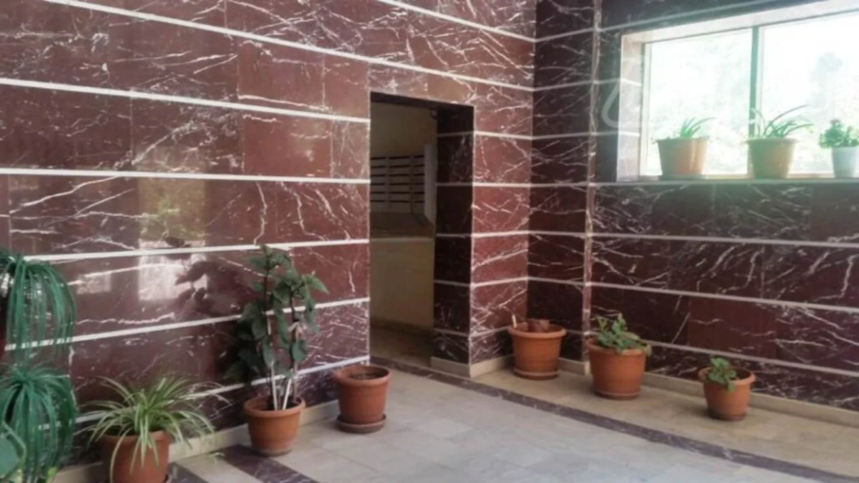 Satılır 3 otaqlı yeni tikili 110 m²