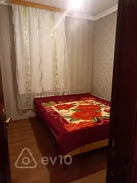 Kirayə verilir 2 otaqlı həyət evi 55 m²