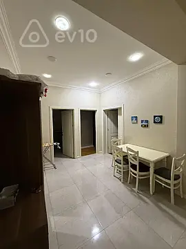 Kirayə verilir 3 otaqlı yeni tikili 95 m²