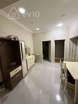 Kirayə verilir 3 otaqlı yeni tikili 95 m²