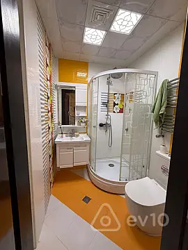 Kirayə verilir 2 otaqlı yeni tikili 70 m²