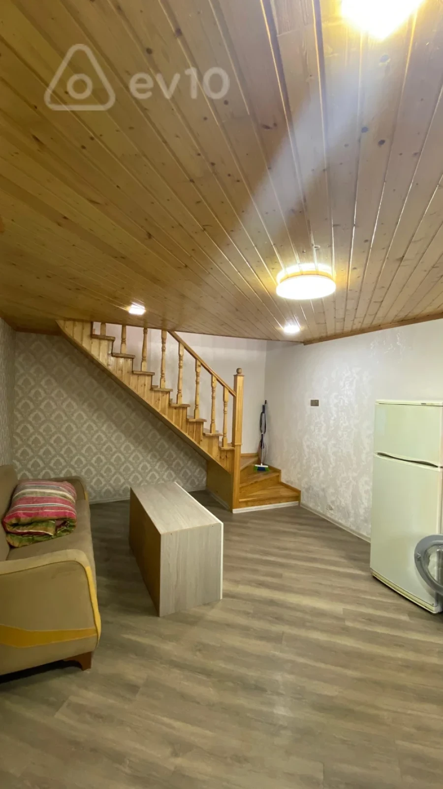 Kirayə verilir 2 otaqlı həyət evi 50 m²