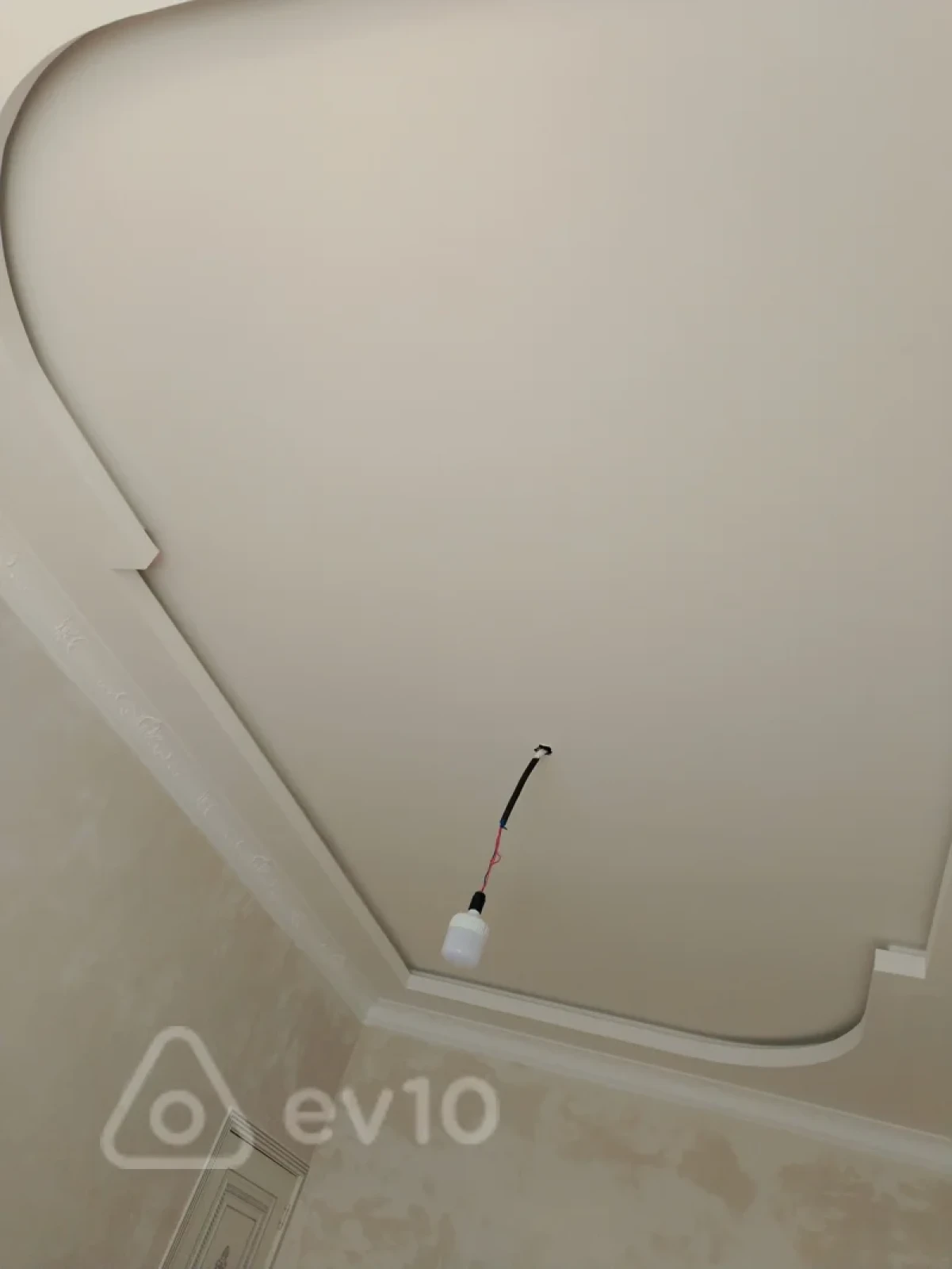 Satılır 4 otaqlı həyət evi 80 m²