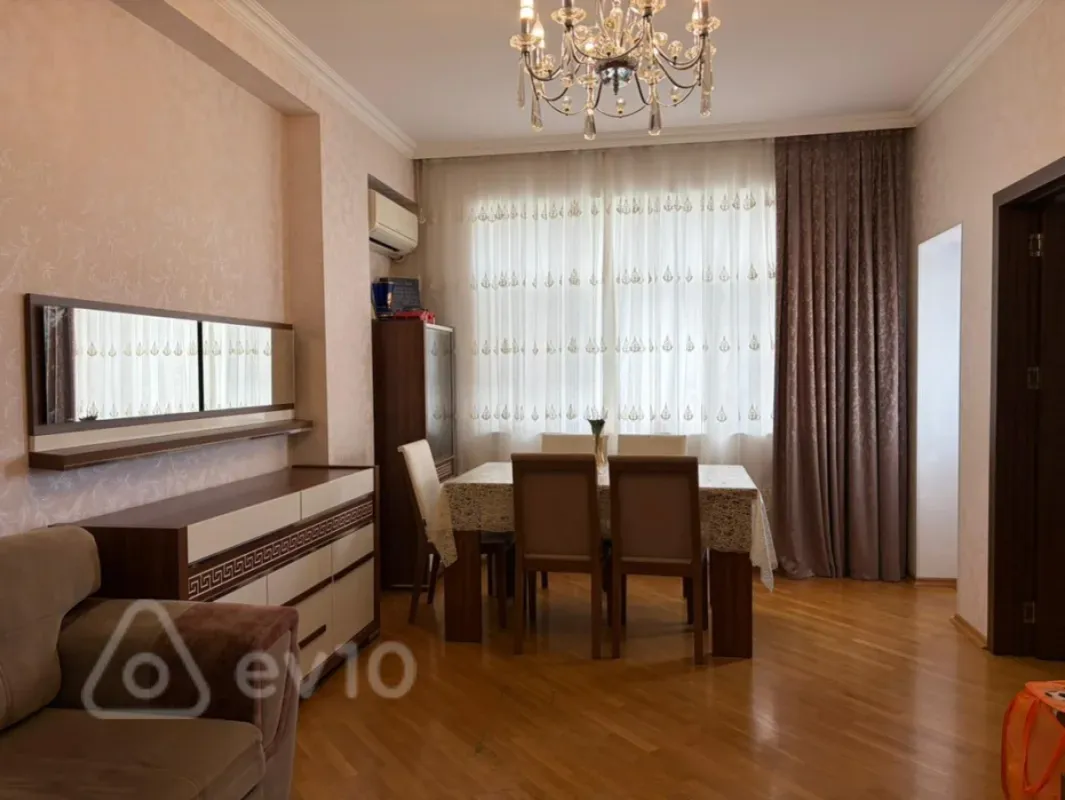 Satılır 2 otaqlı yeni tikili 53 m²