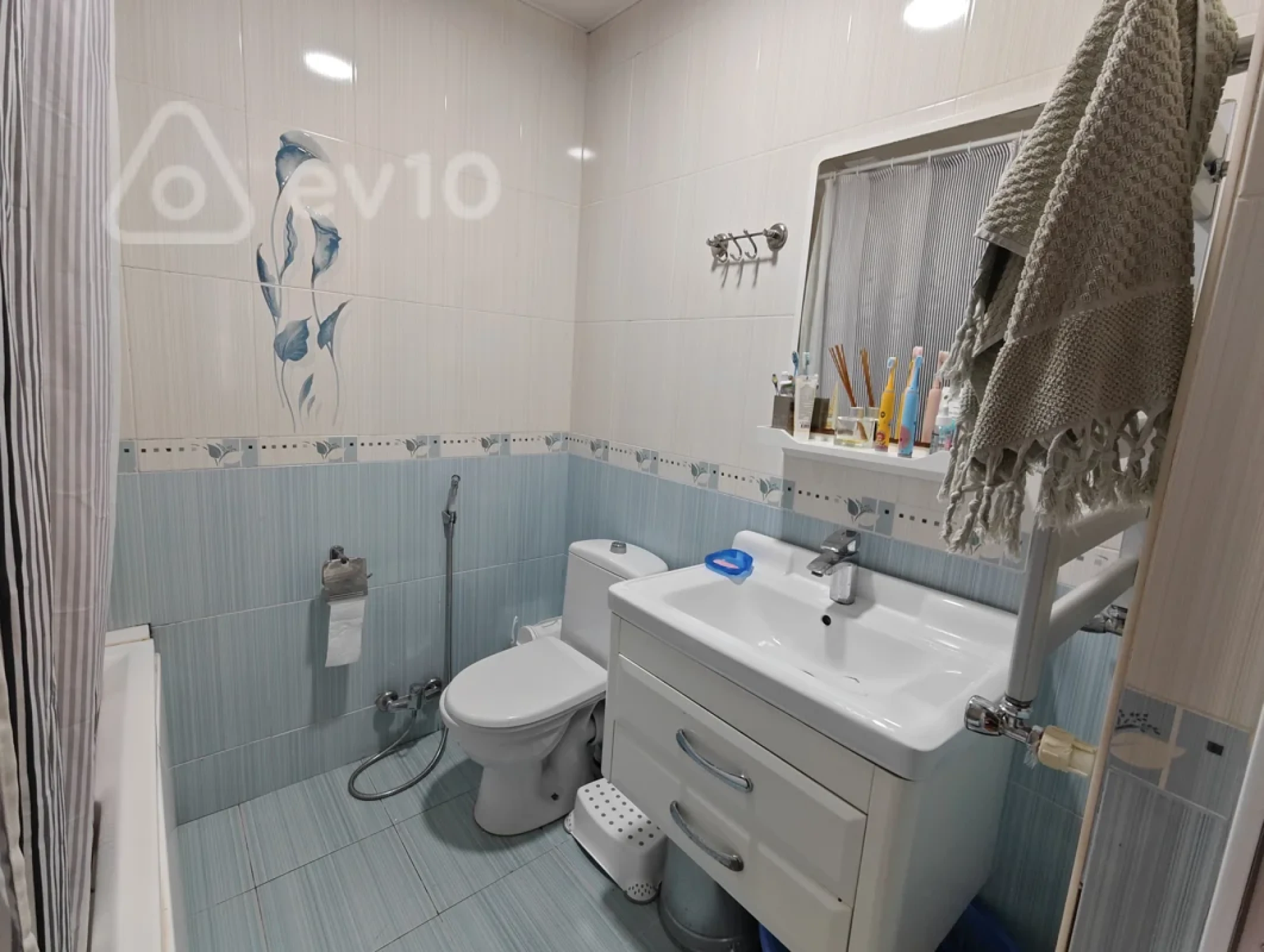 Satılır 3 otaqlı yeni tikili 83.7 m²