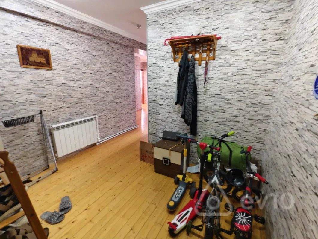 Satılır 3 otaqlı yeni tikili 83.7 m²