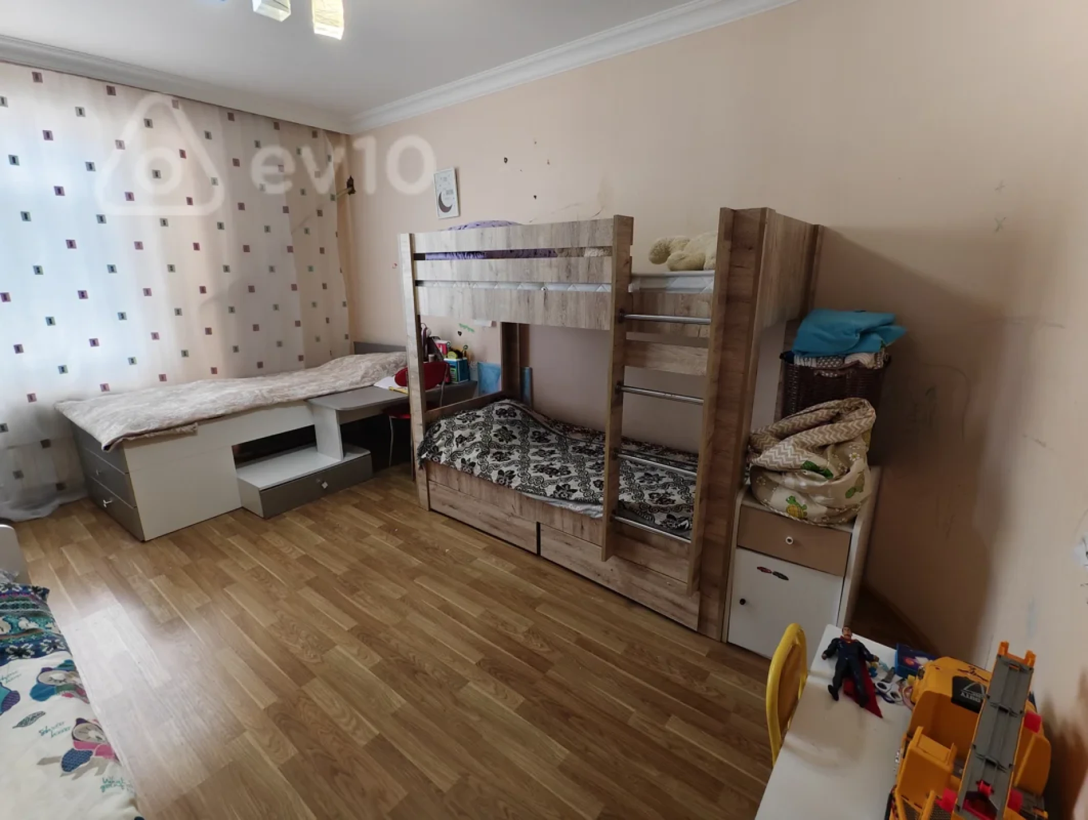 Satılır 3 otaqlı yeni tikili 83.7 m²