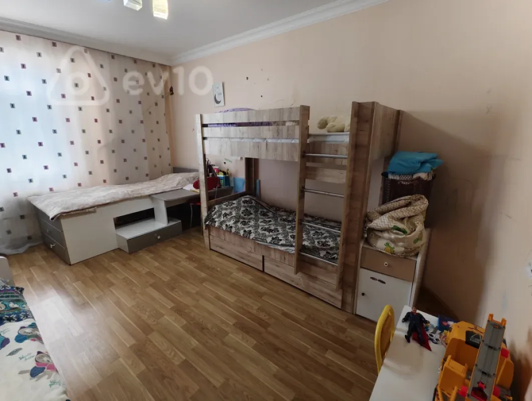 Satılır 3 otaqlı yeni tikili 83.7 m²