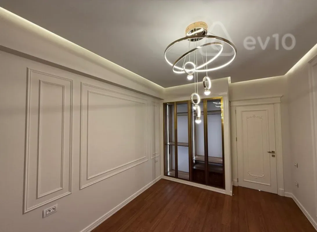 Satılır 4 otaqlı yeni tikili 189 m²