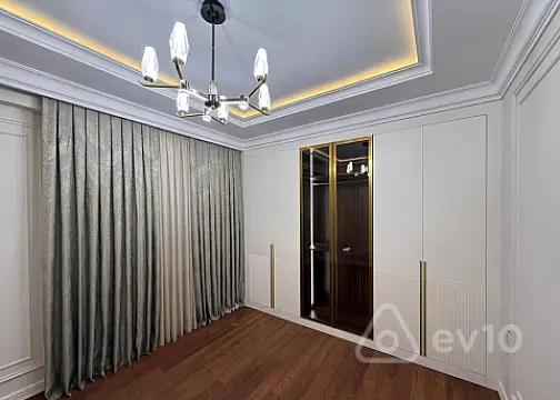 Satılır 4 otaqlı yeni tikili 189 m²