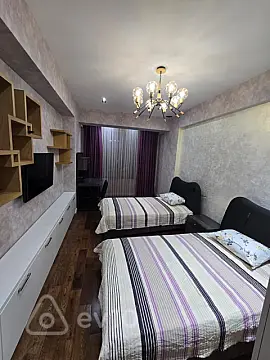 Kirayə verilir 4 otaqlı yeni tikili 170 m²