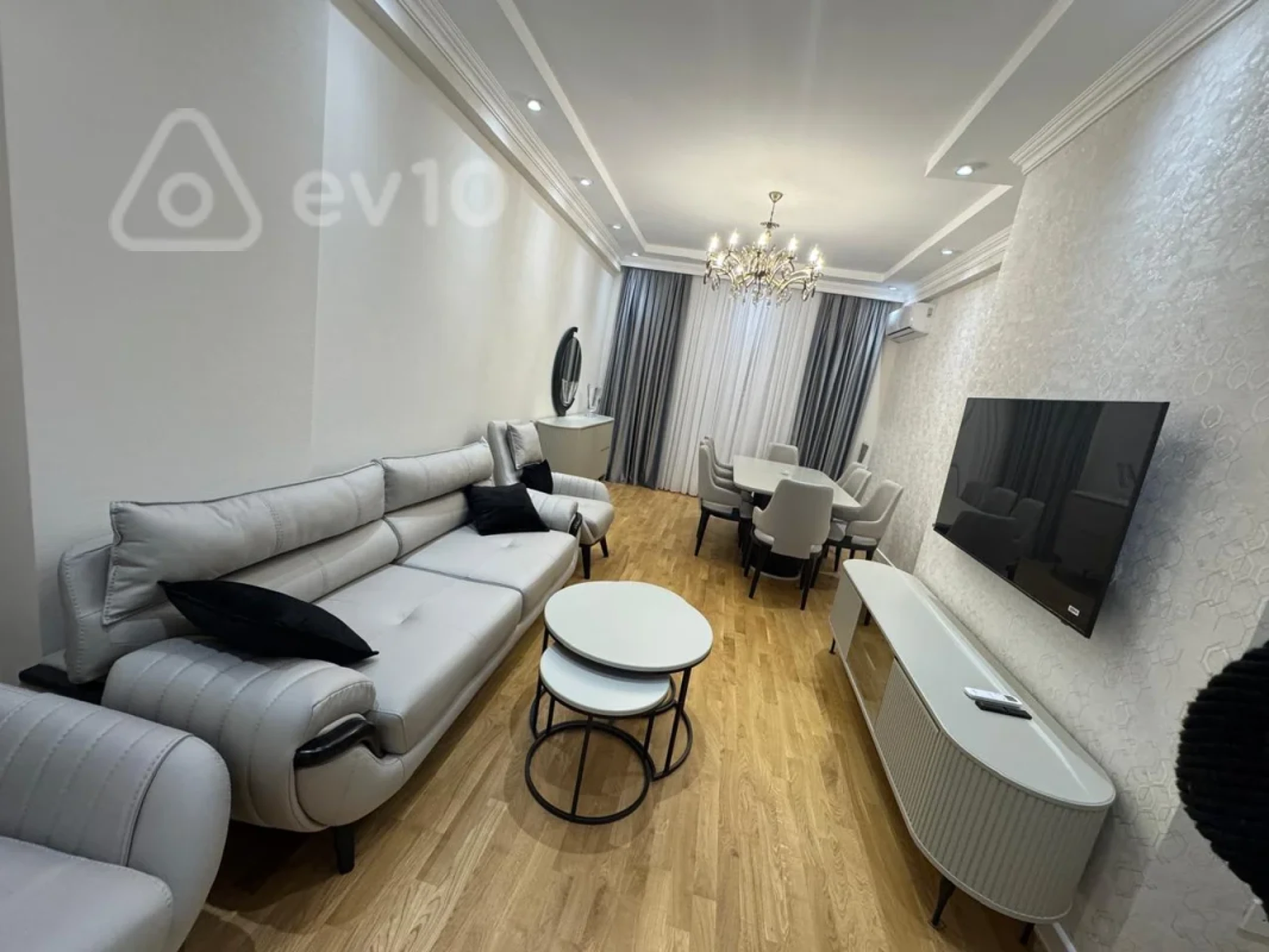 Kirayə verilir 3 otaqlı yeni tikili 150 m²