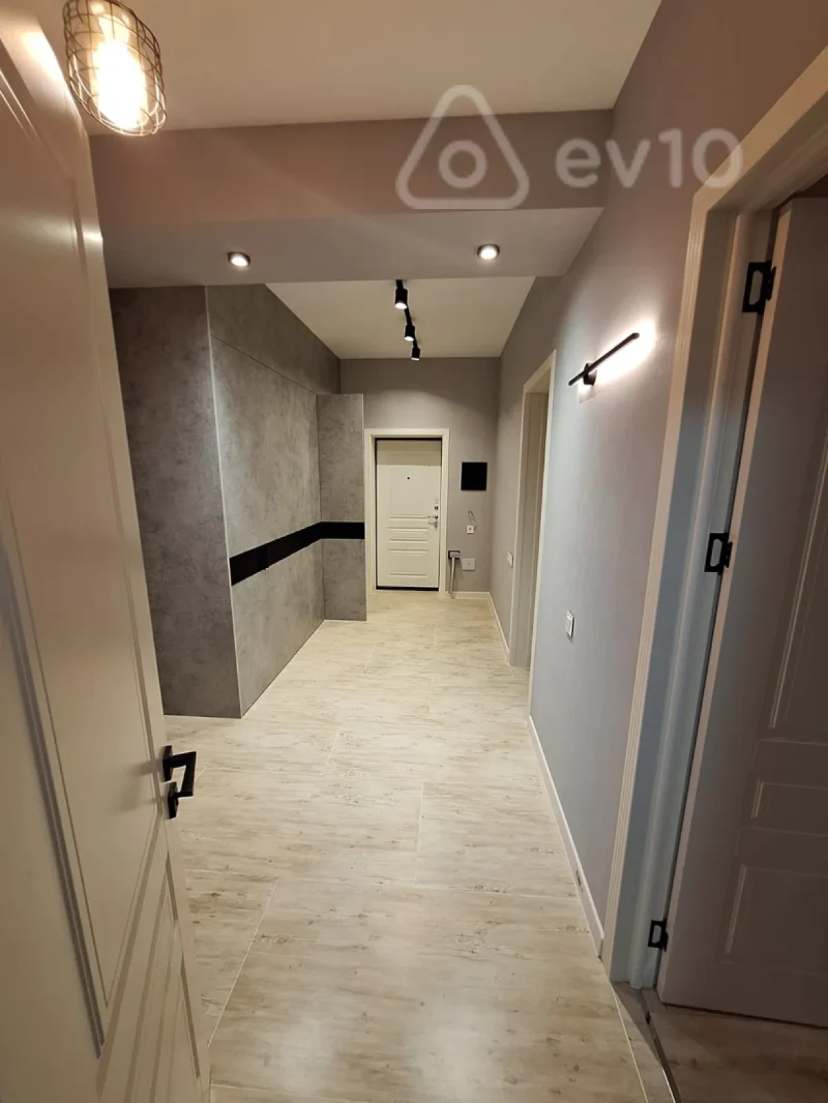 Kirayə verilir 3 otaqlı yeni tikili 120 m²