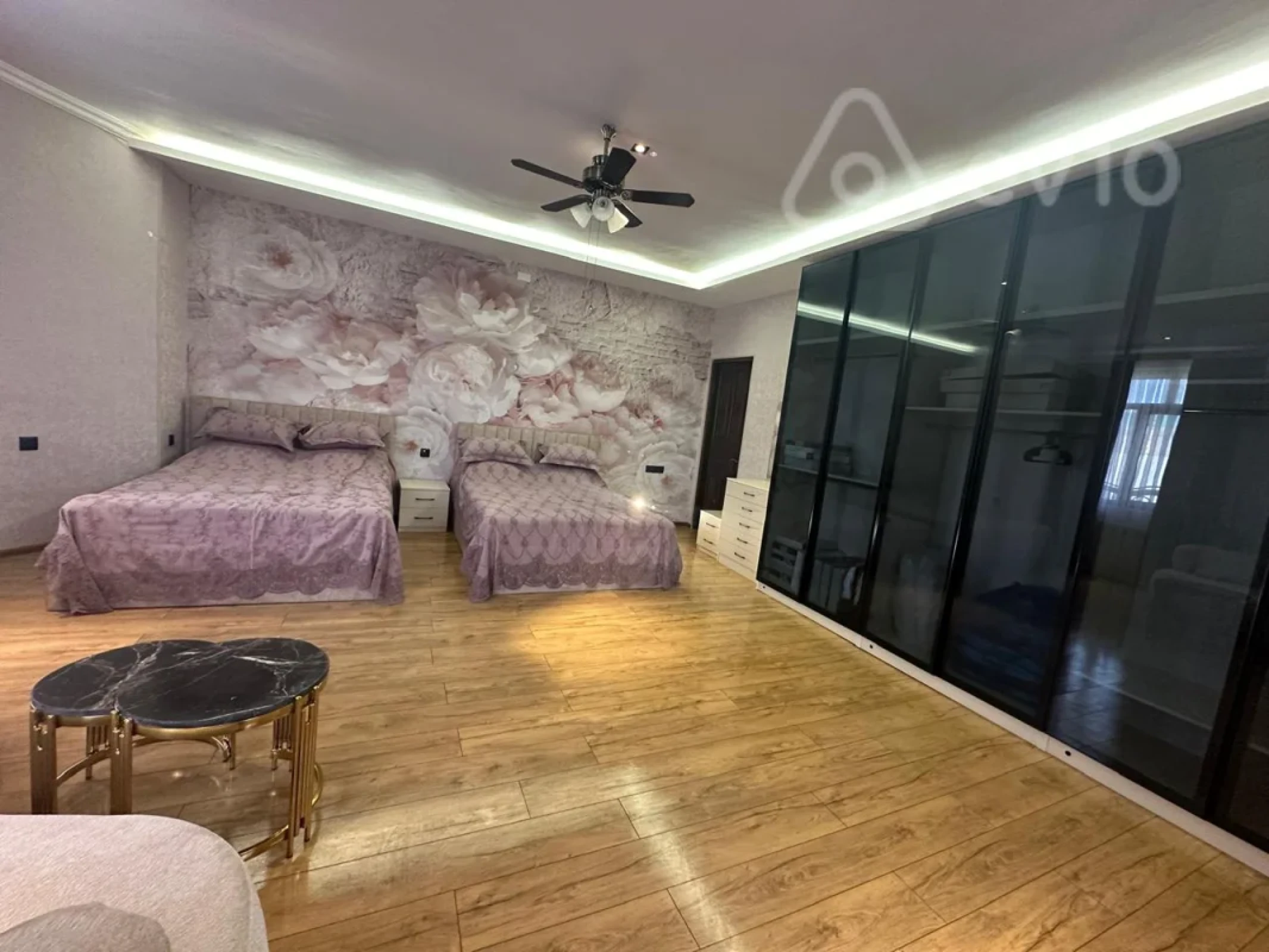 Satılır 3 otaqlı köhnə tikili 125 m²