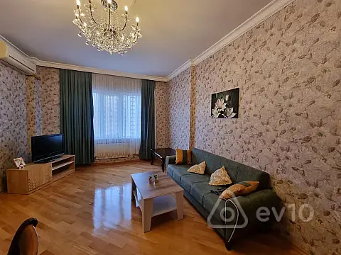 Kirayə verilir 2 otaqlı yeni tikili 100 m²