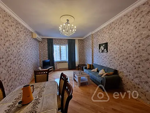 Kirayə verilir 2 otaqlı yeni tikili 100 m²