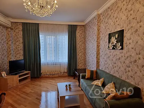 Kirayə verilir 2 otaqlı yeni tikili 100 m²