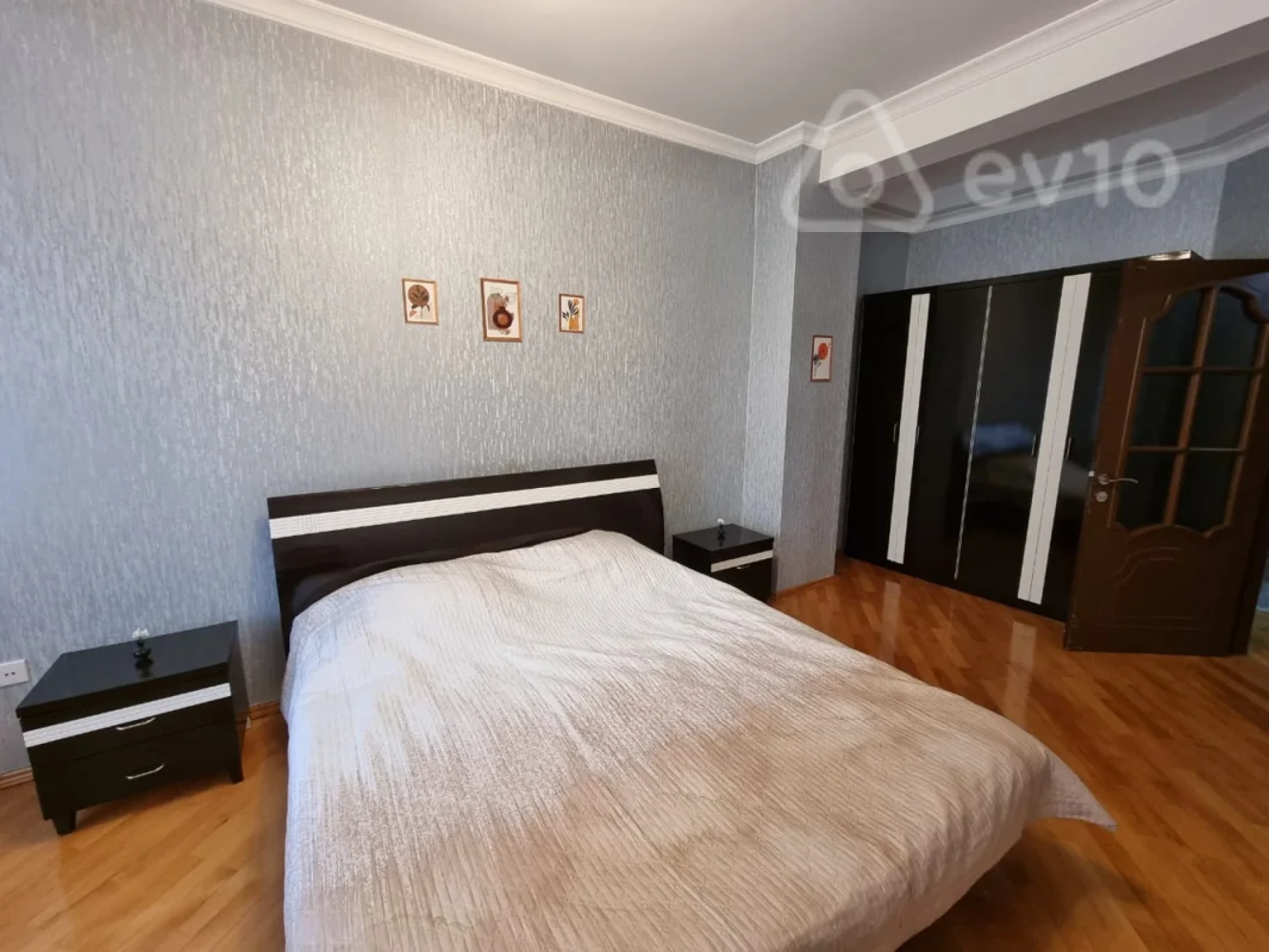 Kirayə verilir 2 otaqlı yeni tikili 100 m²