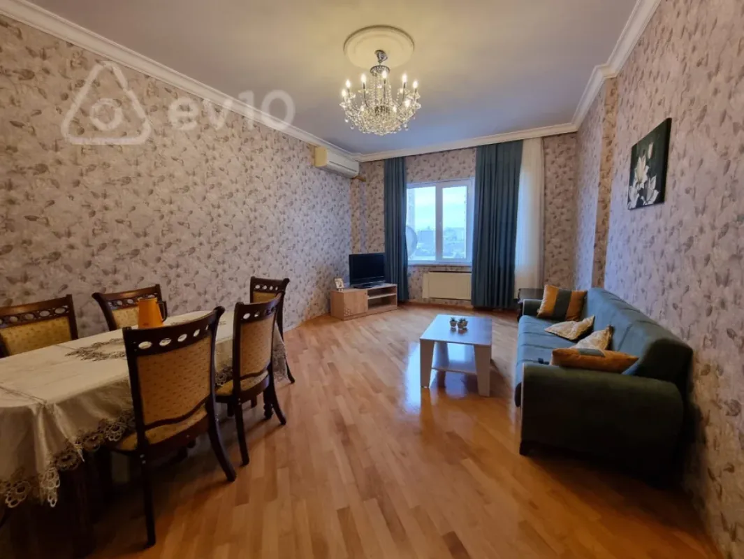 Kirayə verilir 2 otaqlı yeni tikili 100 m²