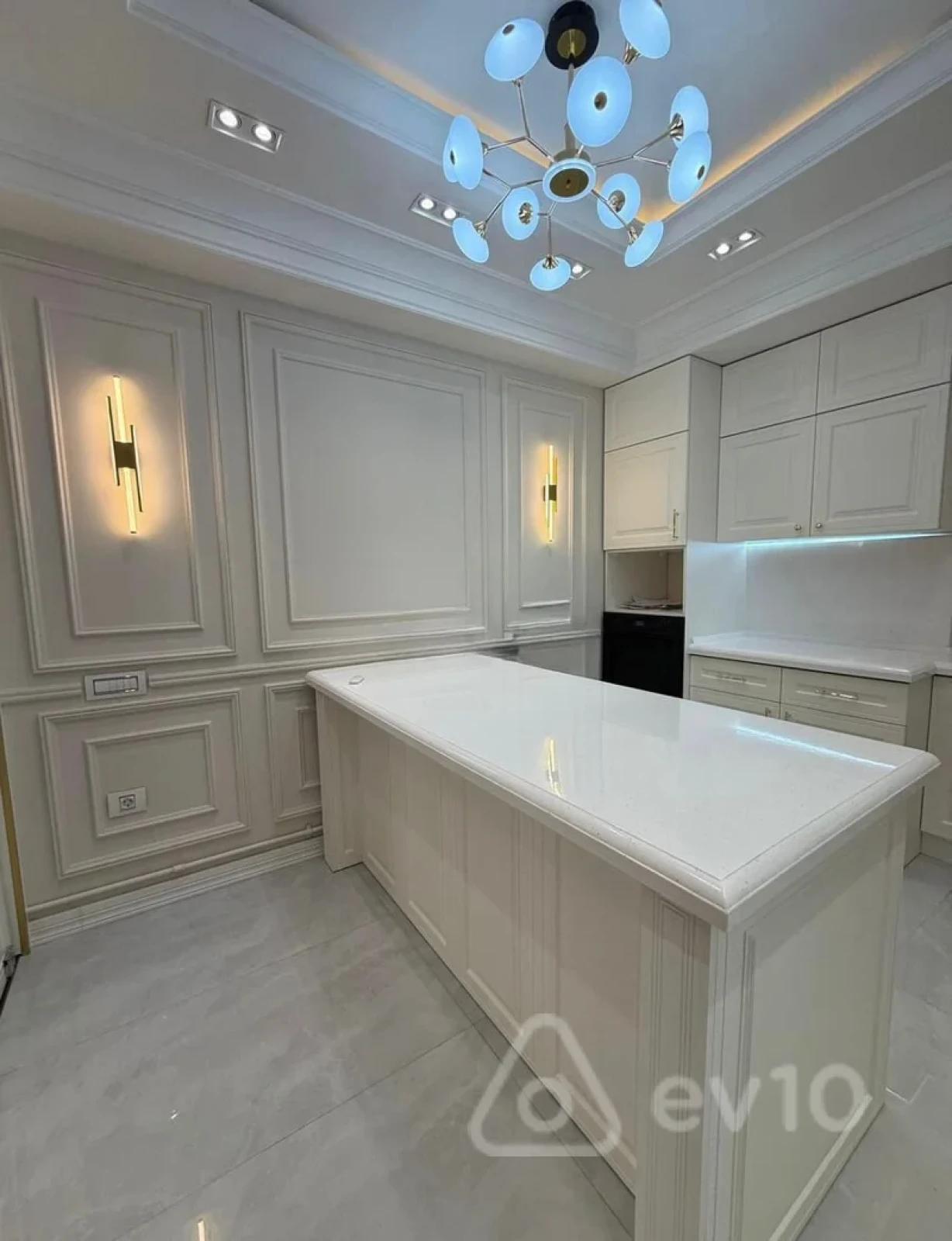 Satılır 4 otaqlı yeni tikili 179 m²