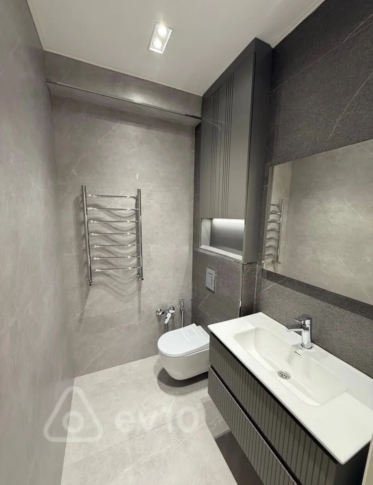 Satılır 4 otaqlı yeni tikili 179 m²