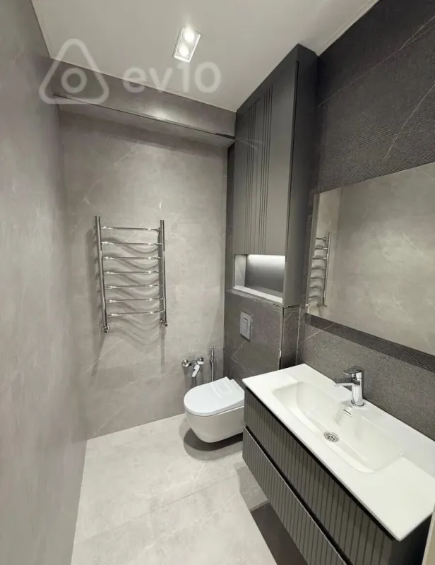 Satılır 4 otaqlı yeni tikili 179 m²