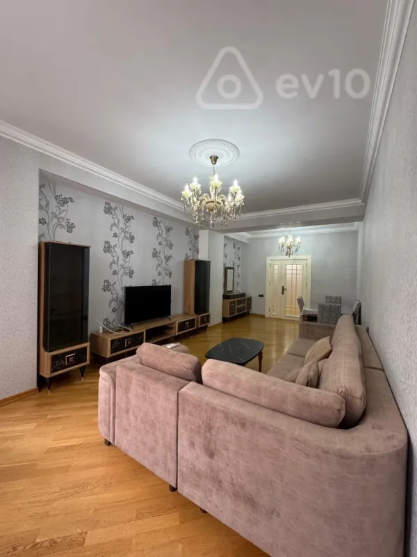 Kirayə verilir 2 otaqlı yeni tikili 100 m²