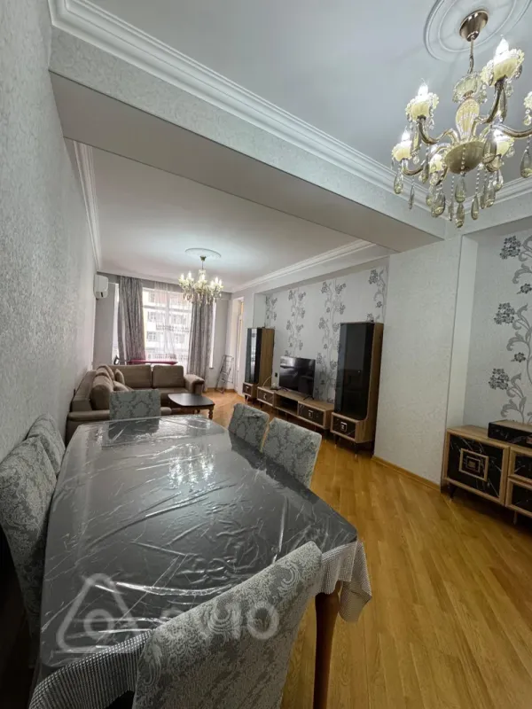 Kirayə verilir 2 otaqlı yeni tikili 100 m²