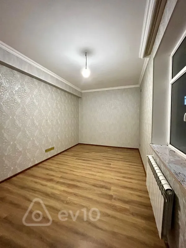 Satılır 2 otaqlı yeni tikili 60 m²